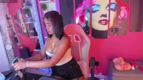 Valen  online show from 02/20/25, 11:54