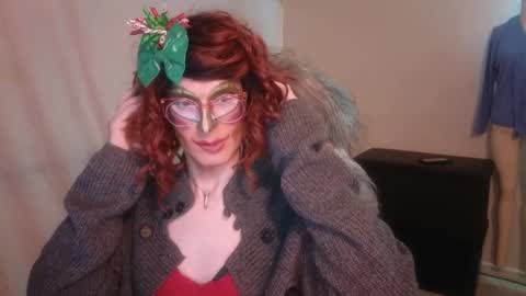 Valentia online show from 12/18/24, 02:10