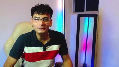 valentin_peach online show from 09/11/25, 10:48