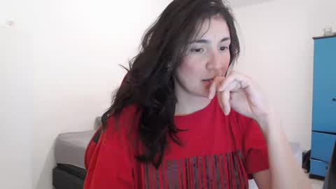 Valentina online show from 02/01/25, 07:13