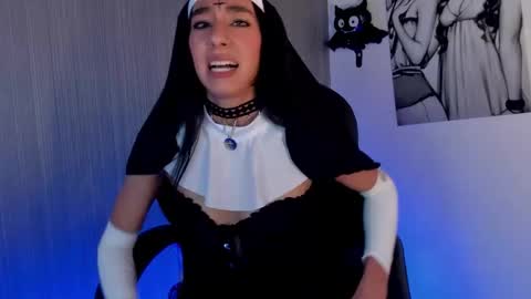 Snapshot of valentina__doll chatting on 10/31/25, 11:28 Valentina Dolls online show from 10/31/25, 11:28