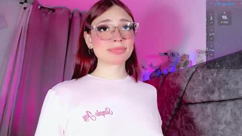 Snapshot of valentina_alba chatting on 01/11/26, 12:48 Valentina online show from 01/11/26, 12:48