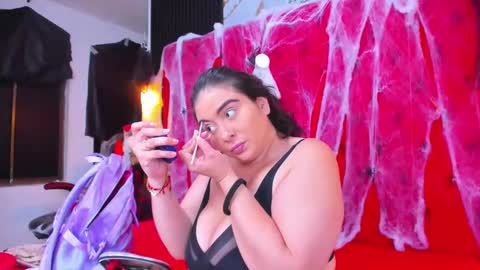 Valentina online show from 10/24/25, 07:32