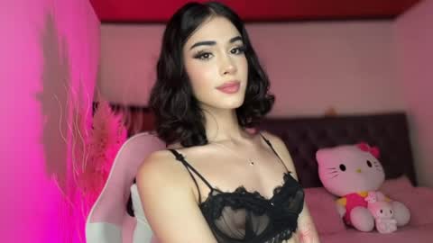 VALENTINA GAVIRIA online show from 04/01/26, 01:41