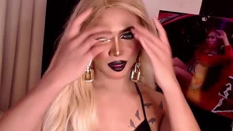 Amanda online show from 12/08/24, 05:50