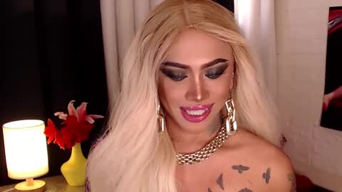 Amanda online show from 12/19/24, 03:40