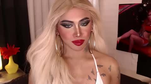 Amanda online show from 12/23/24, 06:33