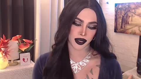 Snapshot of valentina_goddess_tsxxx chatting on 09/20/25, 07:48 Amanda online show from 09/20/25, 07:48