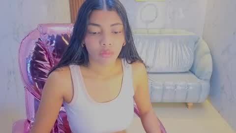 Snapshot of valentina_gomez_s chatting on 05/30/26, 12:35 Valentina online show from 05/30/26, 12:35