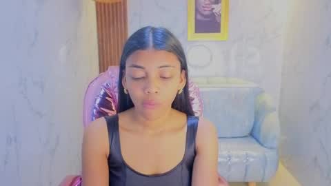 Snapshot of valentina_gomez_s chatting on 06/08/26, 12:38 Valentina online show from 06/08/26, 12:38