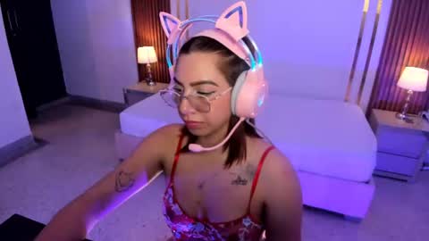 Valentina online show from 06/10/26, 07:57