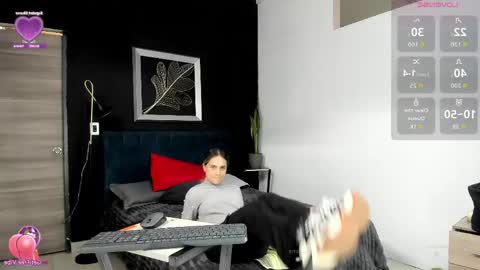 valentina_herrrera online show from 06/05/26, 04:35