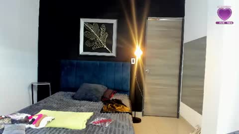 valentina_herrrera online show from 06/16/26, 07:38