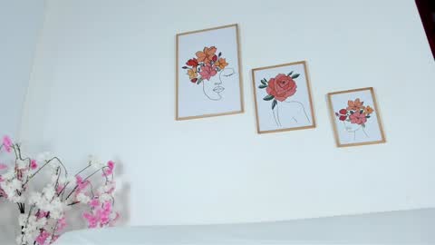 VALENTINA online show from 01/13/25, 08:37