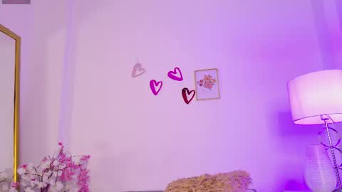 VALENTINA online show from 06/13/26, 11:24