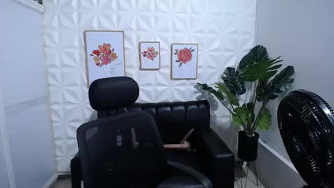 Valentina  online show from 01/19/25, 01:43