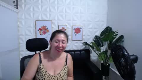 Valentina  online show from 01/22/25, 11:53