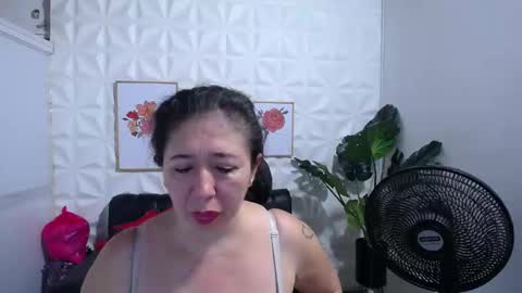 Valentina  online show from 02/20/25, 09:09