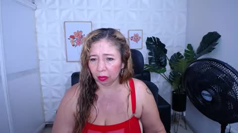 Valentina  online show from 02/16/26, 07:43