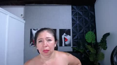 Valentina  online show from 05/30/26, 10:40