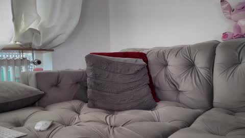 Valentina online show from 12/20/24, 12:16