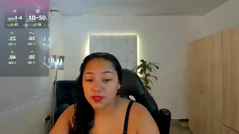 Valentina online show from 09/10/25, 02:06