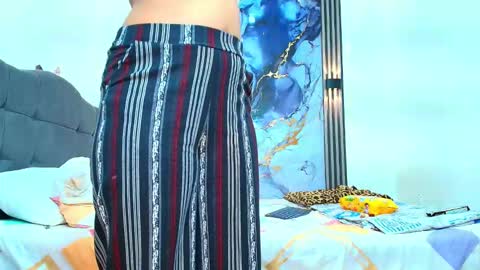 Snapshot of valentina_y_sneiderr chatting on 02/06/26, 07:17 valentina_y_sneiderr online show from 02/06/26, 07:17