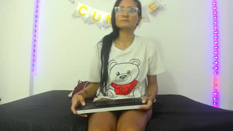 Valentina online show from 02/25/25, 12:03
