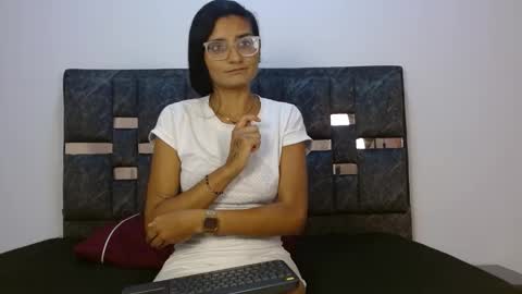 Valentina online show from 09/09/25, 12:05