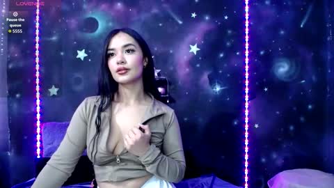 Snapshot of valentinarojass_ chatting on 03/21/26, 02:42 valentinarojass_ online show from 03/21/26, 02:42