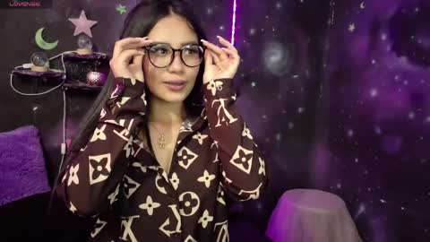 Snapshot of valentinarojass_ chatting on 05/07/26, 06:35 valentinarojass_ online show from 05/07/26, 06:35