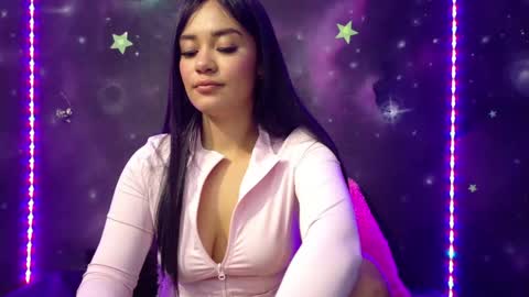 Snapshot of valentinarojass_ chatting on 06/06/26, 04:12 valentinarojass_ online show from 06/06/26, 04:12