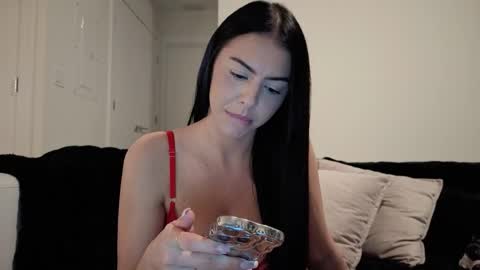 Snapshot of valentinarosexox chatting on 02/28/26, 09:10 Valentina Rose 3 online show from 02/28/26, 09:10