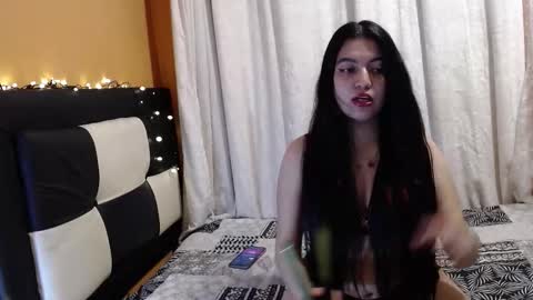 Snapshot of valentinasmith18 chatting on 03/05/26, 12:39 valentinasmith18 online show from 03/05/26, 12:39