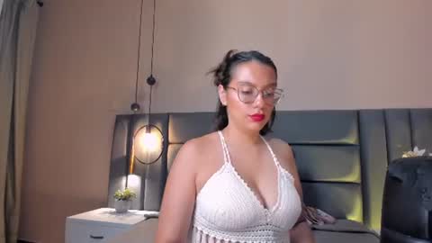 Snapshot of valentinavegaa chatting on 06/11/26, 01:05 Valentina Vega online show from 06/11/26, 01:05