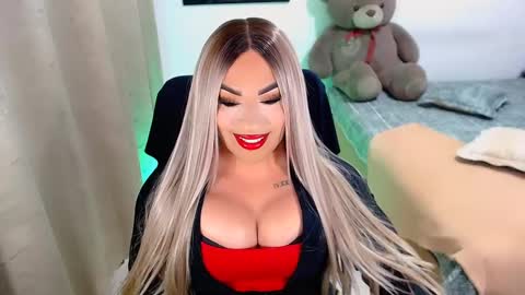    online show from 02/15/25, 09:04