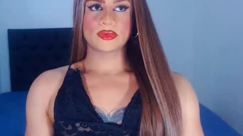 VALENTINA   online show from 11/13/25, 07:35