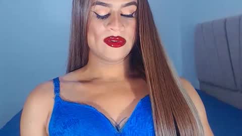 VALENTINA   online show from 12/20/25, 06:59