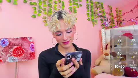 valentinee_xo online show from 06/26/26, 05:23