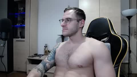 Valentine RuffL online show from 01/08/25, 01:21
