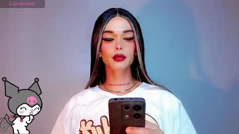 Snapshot of valentinne_marian chatting on 10/10/25, 08:02 Marian online show from 10/10/25, 08:02