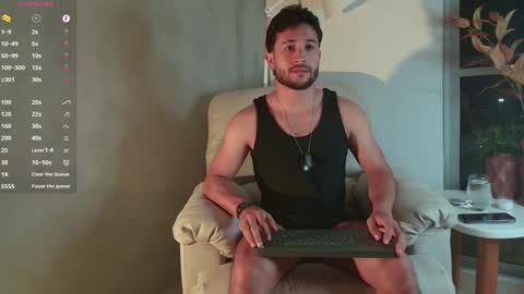 Valentino online show from 01/21/25, 03:48