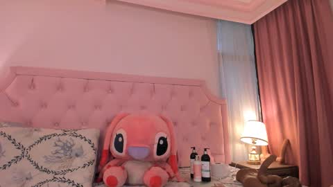 Vale Toro  online show from 09/24/25, 12:41