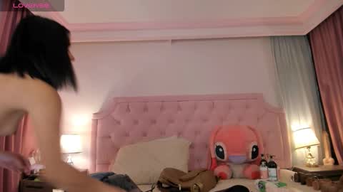 Snapshot of valentoro1 chatting on 11/13/25, 11:20 Vale Toro online show from 11/13/25, 11:20