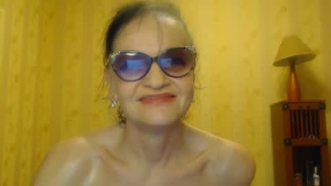 valentijm online show from 01/08/25, 07:13