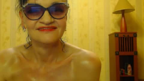 valentijm online show from 02/06/25, 11:48