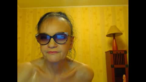 valentijm online show from 03/09/25, 09:46
