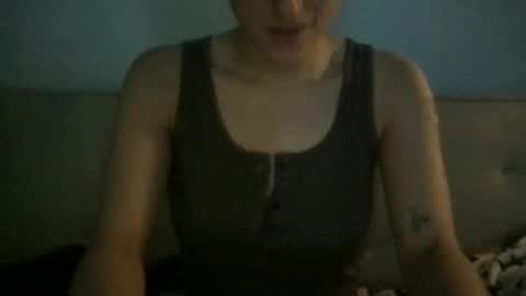 Snapshot of valenv chatting on 04/25/26, 12:13 valenv online show from 04/25/26, 12:13