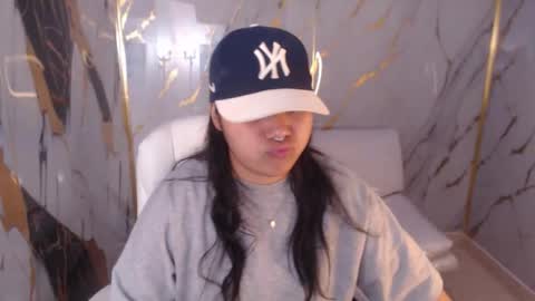 Snapshot of valeri_harpers4 chatting on 11/21/25, 01:21 valeri_harpers4 online show from 11/21/25, 01:21