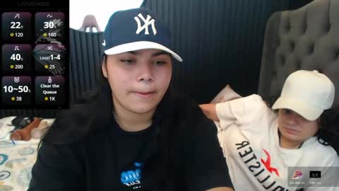 valeri_harpers4 online show from 04/25/26, 02:47